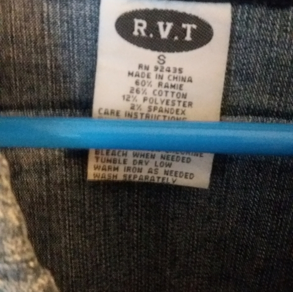 Jean jacket - Picture 3 of 5